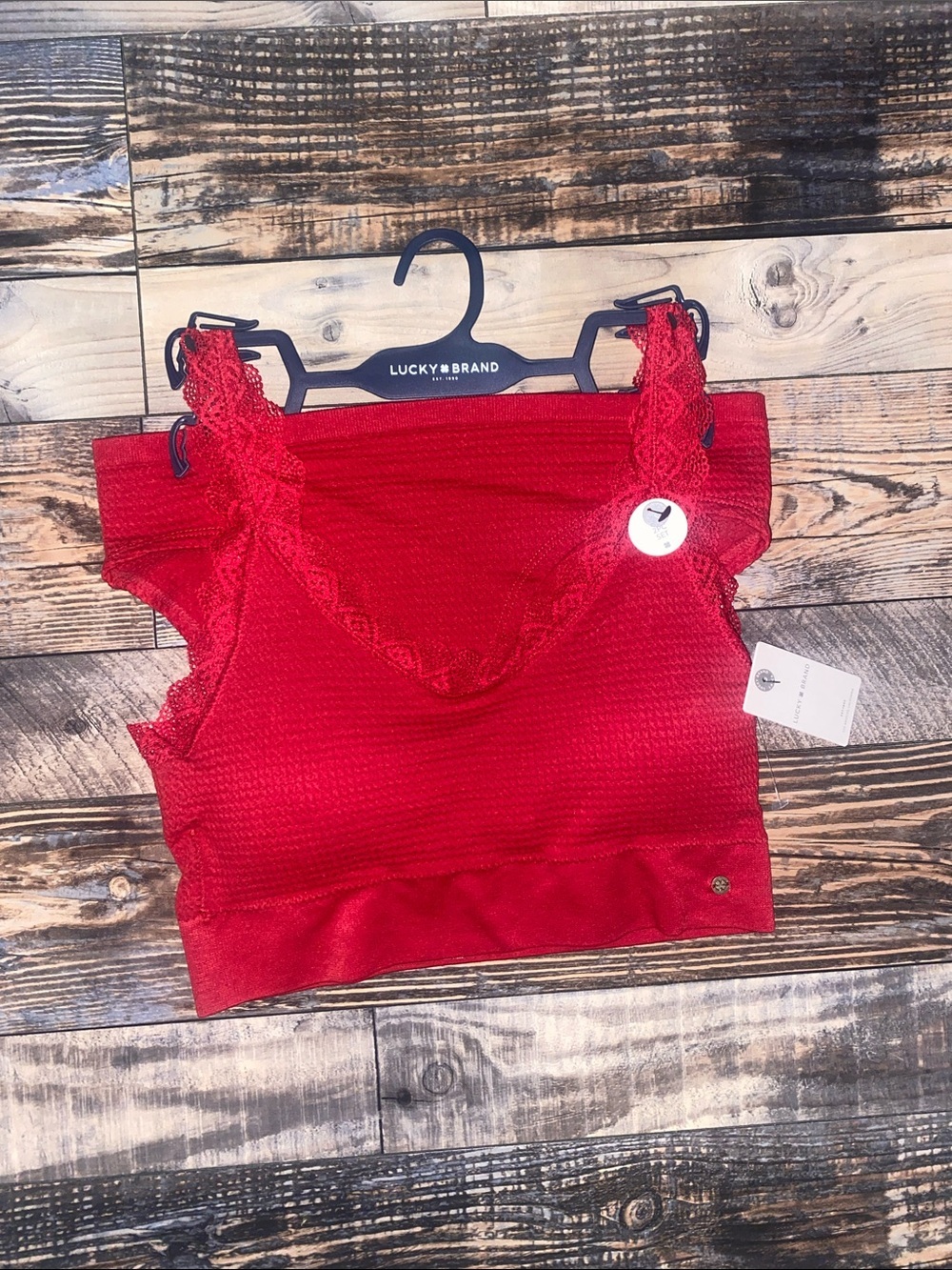 Lucky Brand Red Lace-Trim waffle padded bralette and panty - Picture 1 of 4